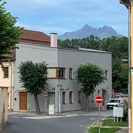 Apartman Emes S Terasou Kežmarok Exterior foto