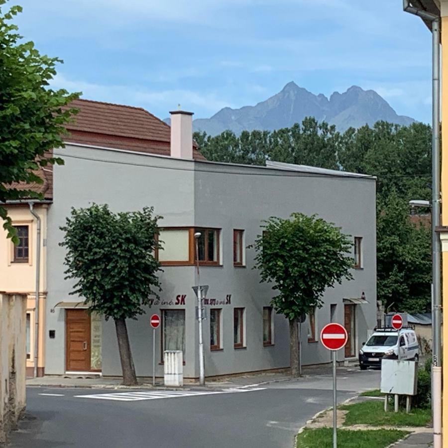 Apartman Emes S Terasou Kežmarok Exterior foto